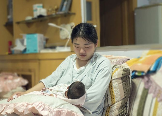 Nguyên nhân mẹ sau sinh bị nổi mẩn ngứa