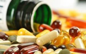 Thực phẩm chức năng hay thực phẩm bảo vệ sức khỏe chỉ có tác dụng hỗ trợ, bổ sung dinh dưỡng chứ không có khả năng chữa bệnh.