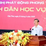 Chủ tịch UBND thành phố Cần Thơ Trương Cảnh Tuyên phát biểu chỉ đạo tại hội nghị.