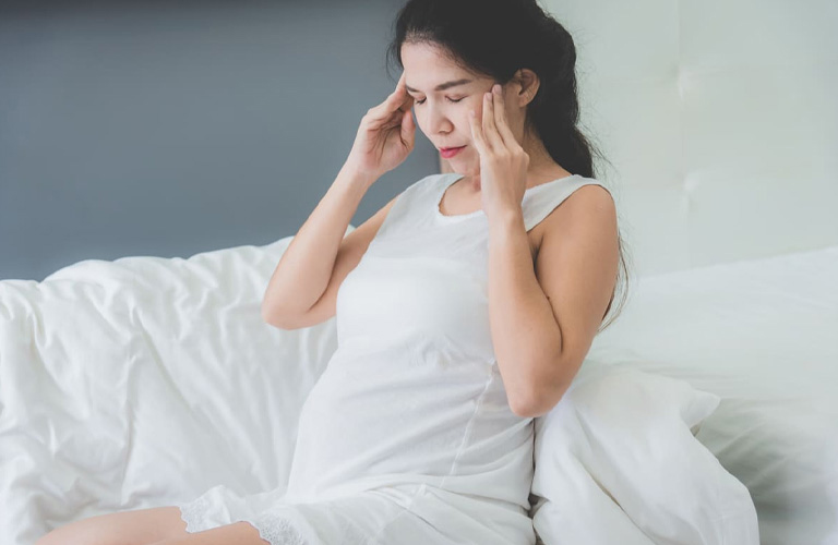 Mất ngủ 3 tháng đầu thai kỳ khiến mẹ bầu mệt mỏi, khó chịu
