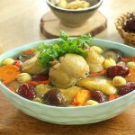 Canh rau nhút khoai sọ rất tốt cho sức khỏe