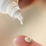 Lựa chọn được loại thuốc trị nổi mề đay phù hợp có thể giúp nhanh chóng cải thiện được tình trạng mẩn ngứa cùng các triệu chứng khó chịu