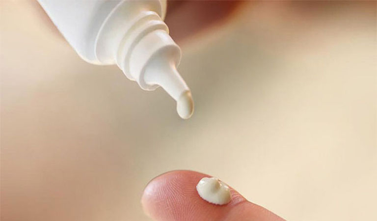 Lựa chọn được loại thuốc trị nổi mề đay phù hợp có thể giúp nhanh chóng cải thiện được tình trạng mẩn ngứa cùng các triệu chứng khó chịu